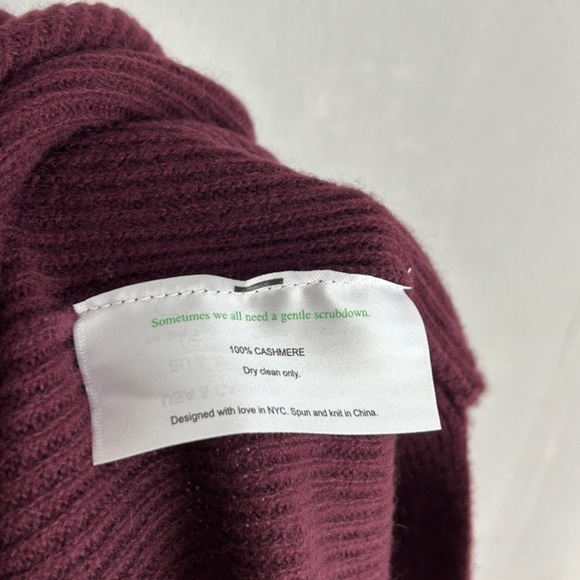 M.M. Lafleur size S burgundy turtleneck ribbed sweater 100% cashmere hi-low - Picture 8 of 9